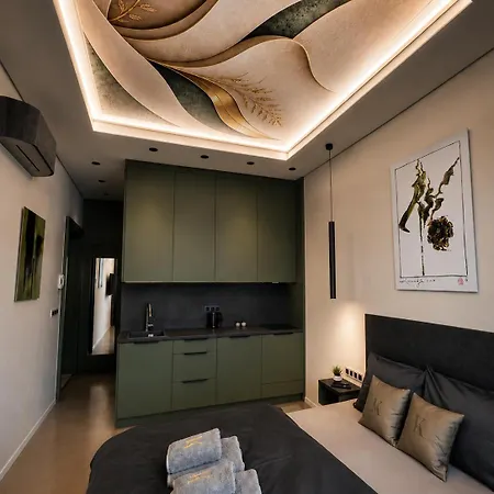 Noble Contrast - Vivien Apartment *